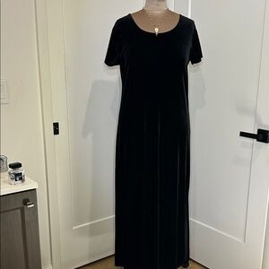 Vintage 90’s Oleg Cassini Black Velvet Maxi Dress with Stretch | Size Large